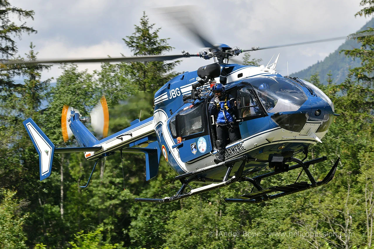 Interview – Vincent, futur pilote d'hélicoptère dans la Gendarmerie
